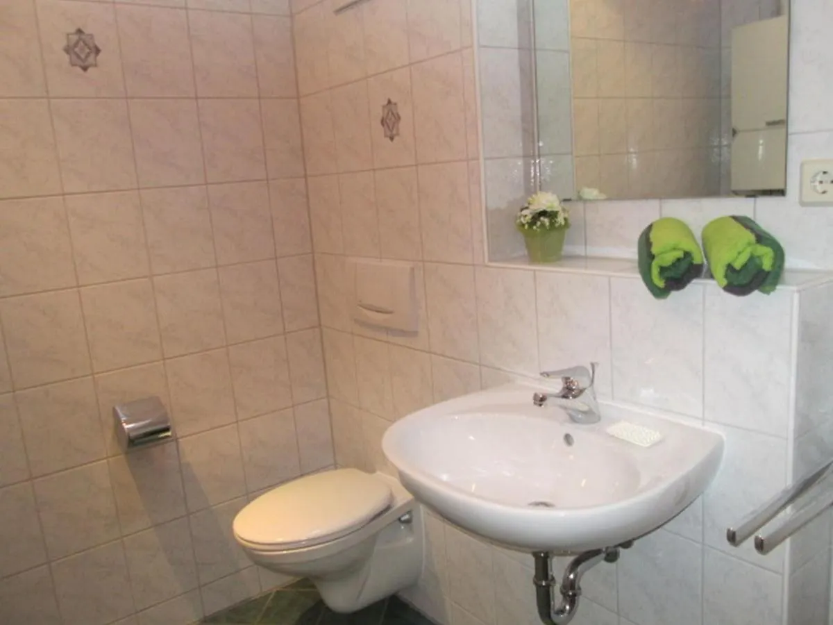 Apartment Ferienwohnung Nicole Buffler Lindau